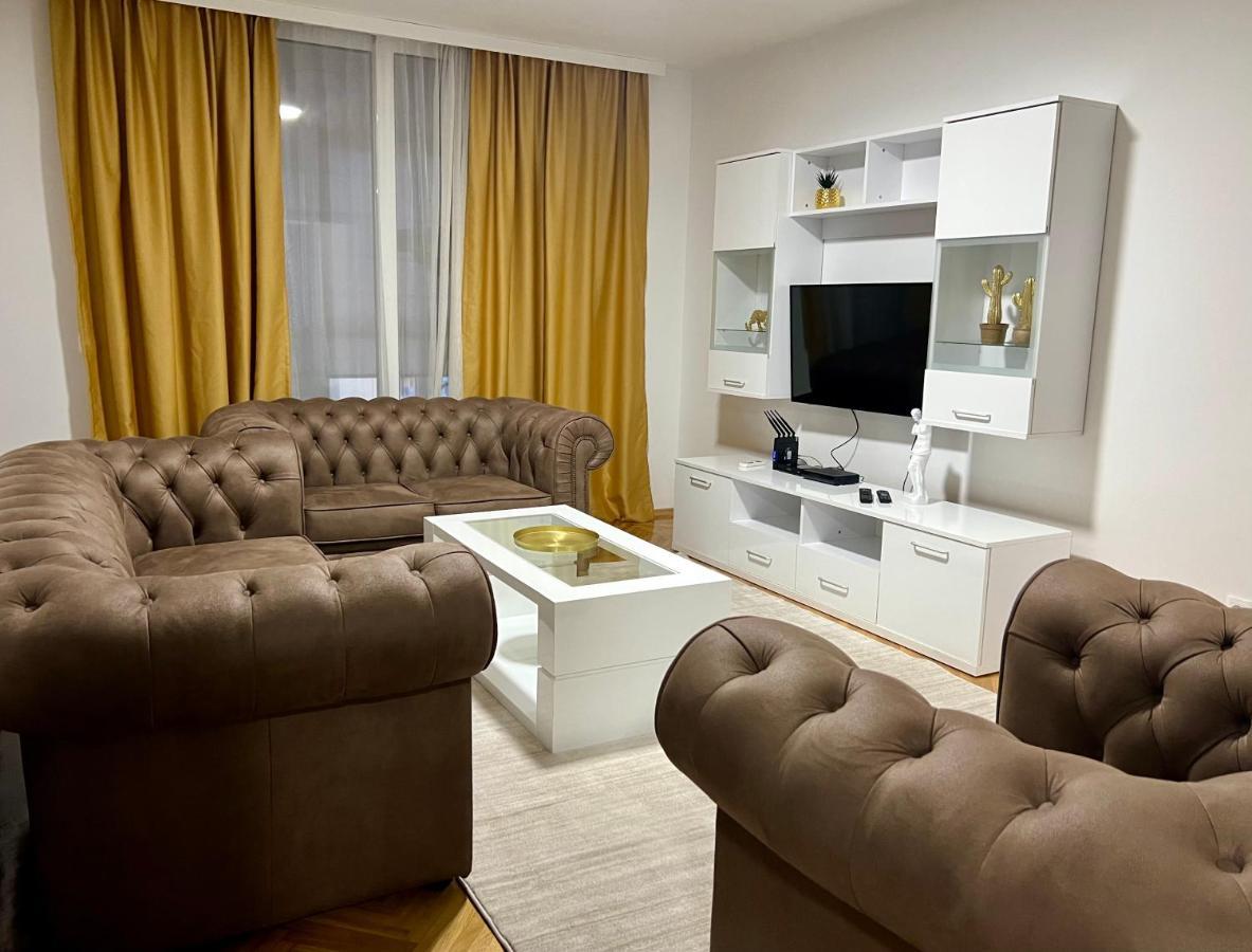 Alex Apartment Bar Luaran gambar